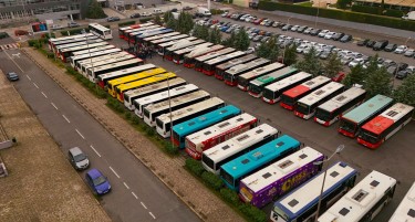 ФАКТОР НА ДЕНОТ: Од понеделник 55 приватни автобуси ќе го засилат јавниот превоз во Скопје