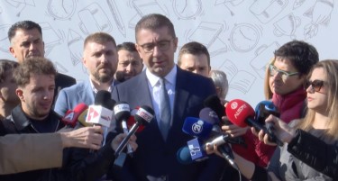„ДА НЕ СТИГНЕ ДО ПОРАНЕШНИ ФУНКЦИОНЕРИ“: Мицкоски вели дека делуваат секаде каде што постои сомнение за криминал