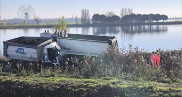 Возач од Македонија загина во директен судар на камиони во Италија