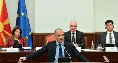 „ГО ГУБИМЕ ВРЕМЕТО, ОНА Е ЕДЕН ОД НАЈЛОШИТЕ ИЗВЕШТАИ“: Филипче вели дека стоиме во место