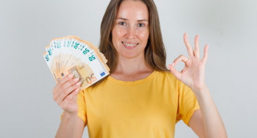 Нудат плата од 3.000 евра и бесплатно сместување: Моментално бараат работници во Хрватска