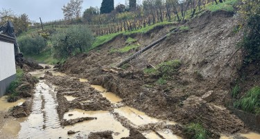 (ФОТО) ОДРОНИ И ОШТЕТЕНА ИНФРАСТРУКТУРА: Поплави ја зафатија Словенија