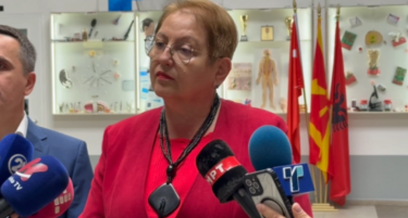 „НИЕ СО ТОА НЕ МОЖЕМЕ ДА СЕ СПРАВИМЕ“: Јаневска за продажбата на ваучерите што им се доделуваат на студентите