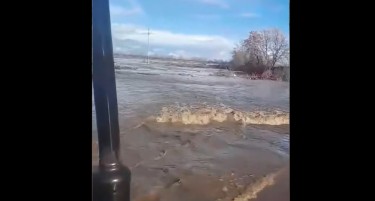 КОРИСТЕТЕ ФЛАШИРАНА ВОДА, ДОБРО ИЗМИТЕ ЈА ХРАНАТА, ЗАШТИТЕТЕ СЕ ОД КОМАРЦИ: ИЈЗ со препораки до жителите на поплавените региони