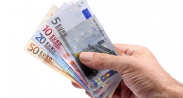 Атрактивно за многу Срби: Инвестициите можат да бидат минимални, ризикот е мал, а профитот е видлив веднаш