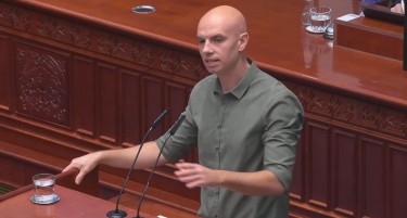 „Зошто одбивте бескаматен кредит од Кина и го избравте скапиот на Обединетото Кралство?“: Крмов кон Николоски