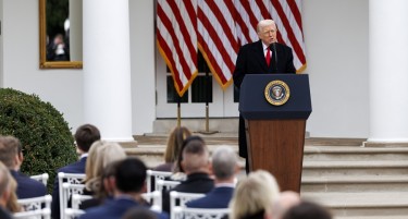 (ВИДЕО) Трамп навреди новинарка: Дали сте глупа личност?