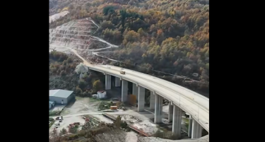 (ВИДЕО) Николоски: Работиме на најтешкиот дел од автопатот Охрид- Кичево