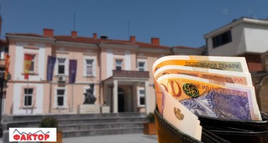 Колкави им се платите на градоначалниците по изборите? Митовски најскромен, тие на големите општини ги кријат