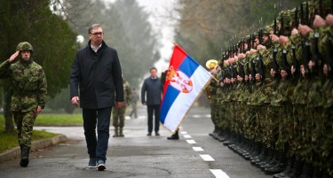 Вучиќ до Хрватите: Србија купи нови авиони „Рафал“, a Хрватска половни