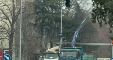 Крај на опасната крстосница во Аеродром: Се поставува семафор на улицата Васко Карангелески