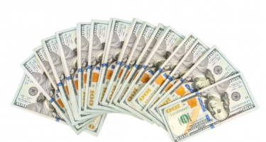 Зошто се намалува вредноста на доларот во однос на еврото?